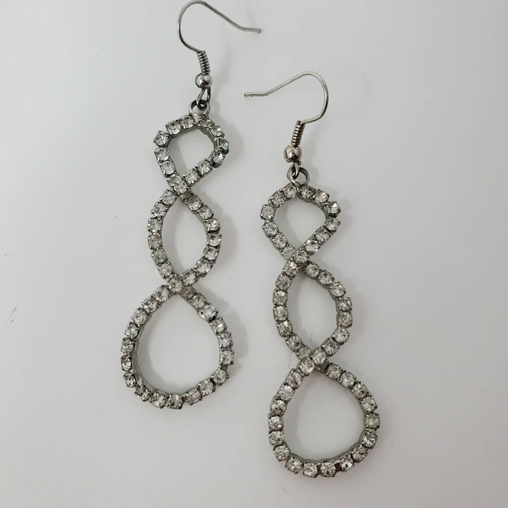 Swirled Drop Earrings